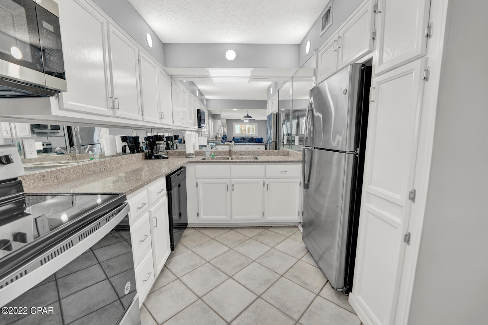 Regency Towers - Residential