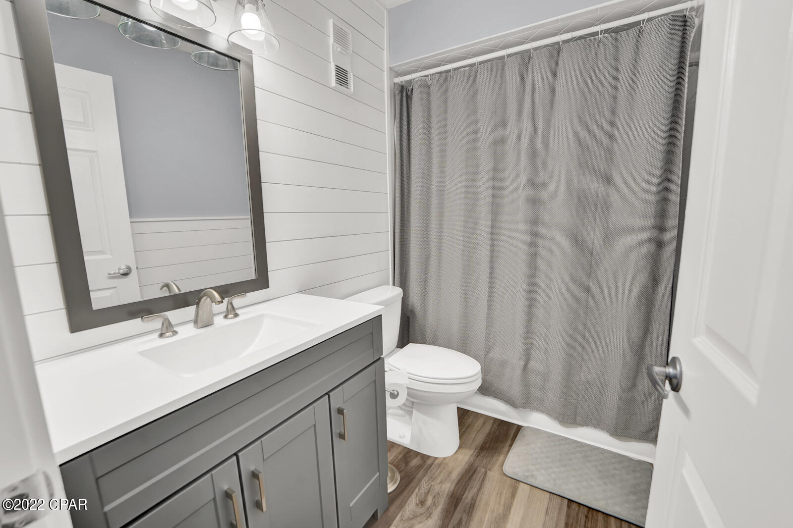 Regency Towers - Residential