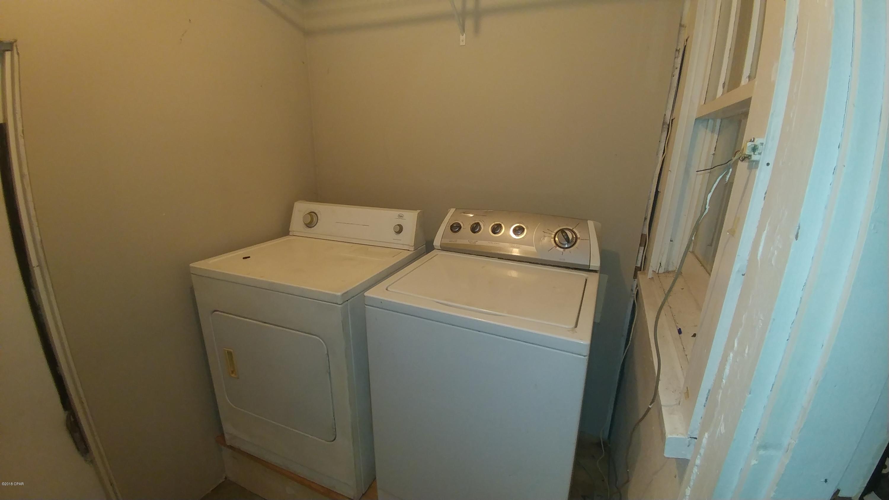 Oakland Terrace Add - Residential