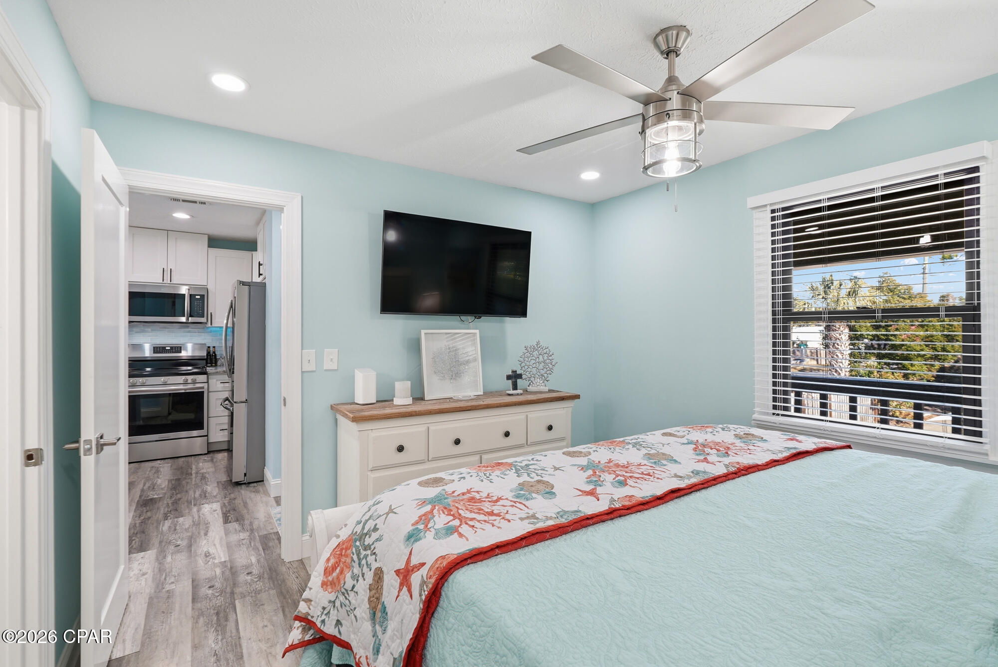 Quarter Deck Condo. - Residential