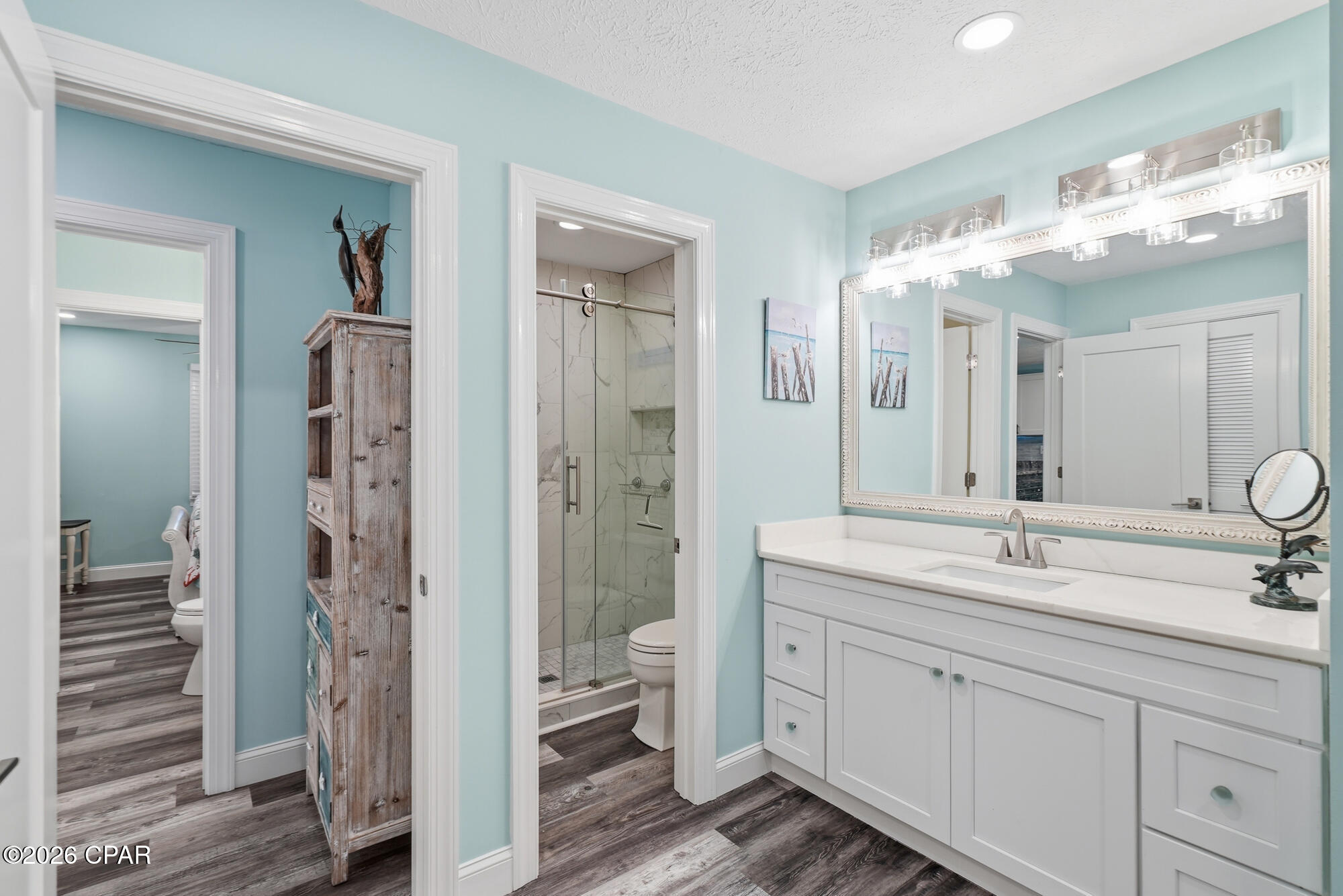 Quarter Deck Condo. - Residential