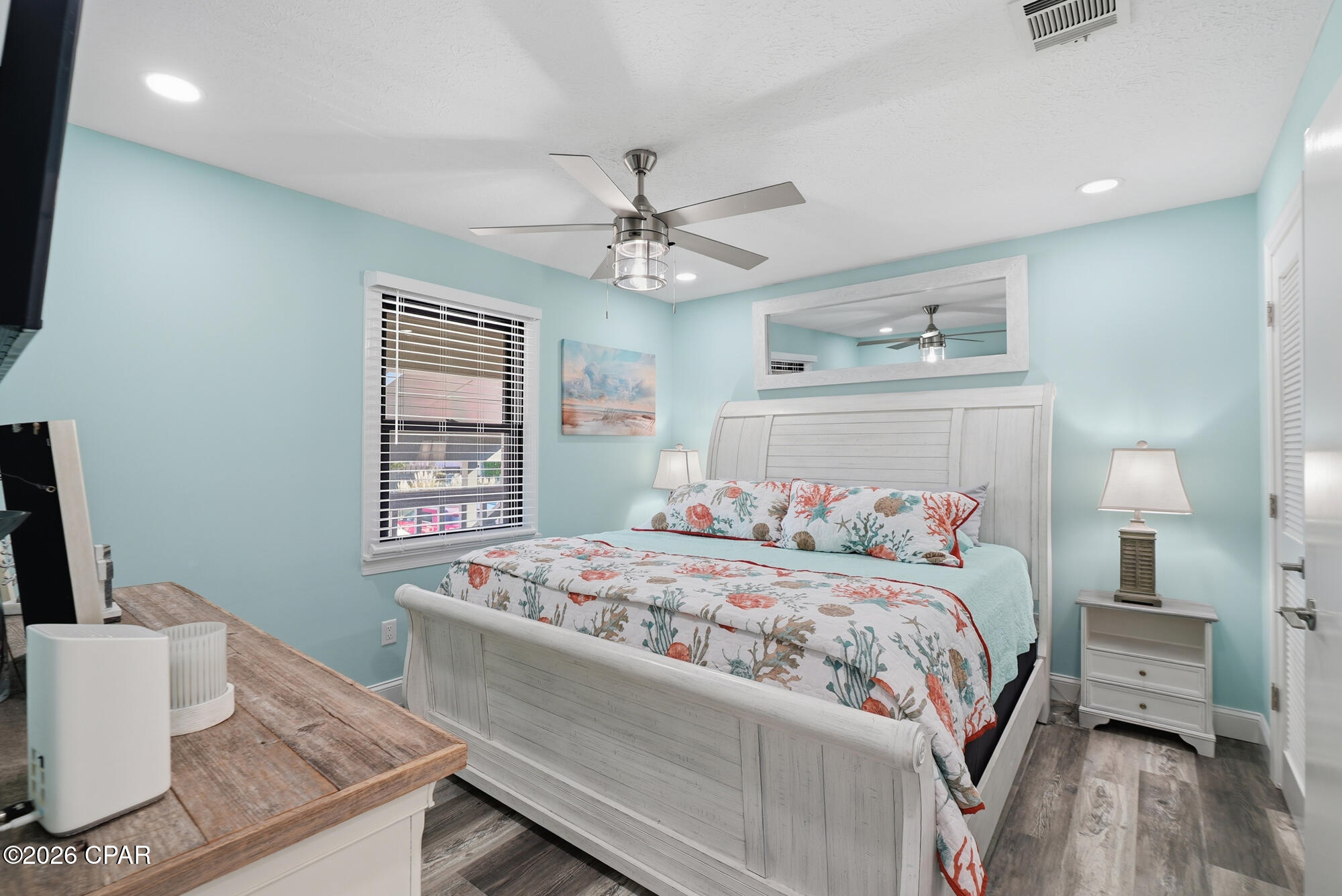 Quarter Deck Condo. - Residential