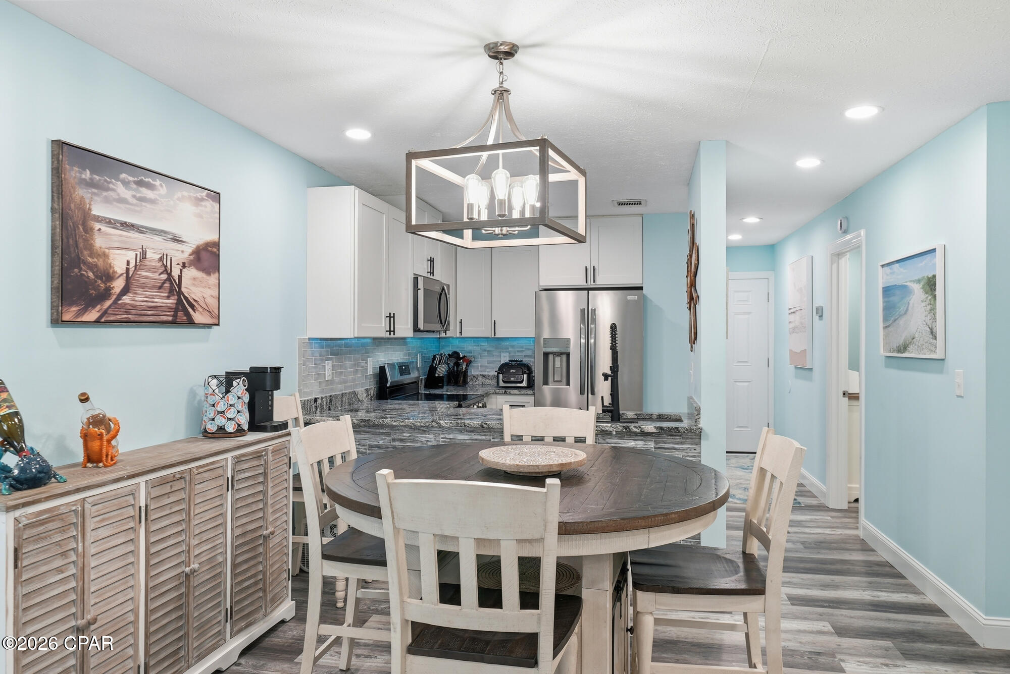 Quarter Deck Condo. - Residential