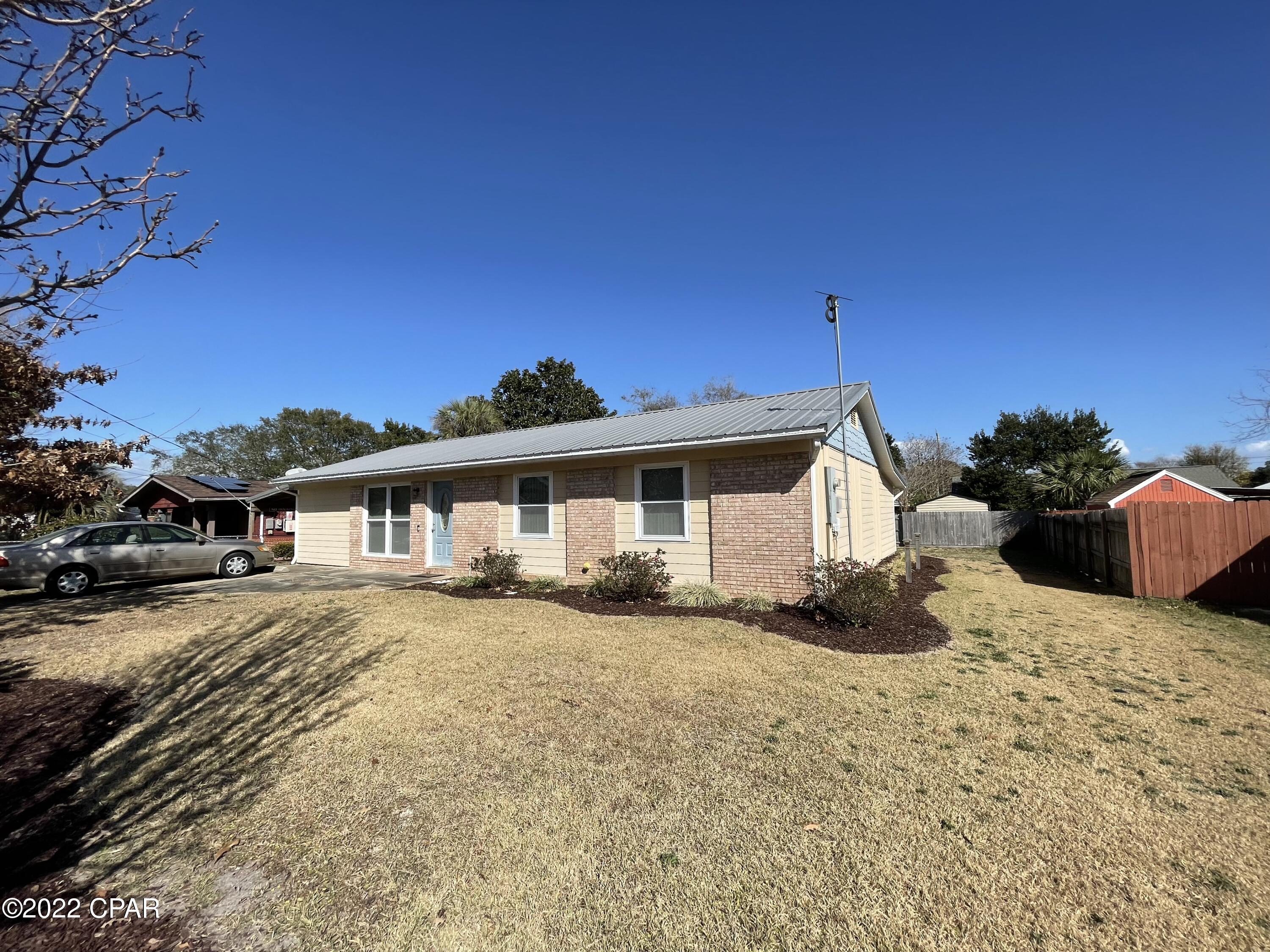 [No Recorded Subdiv] - Residential Lease