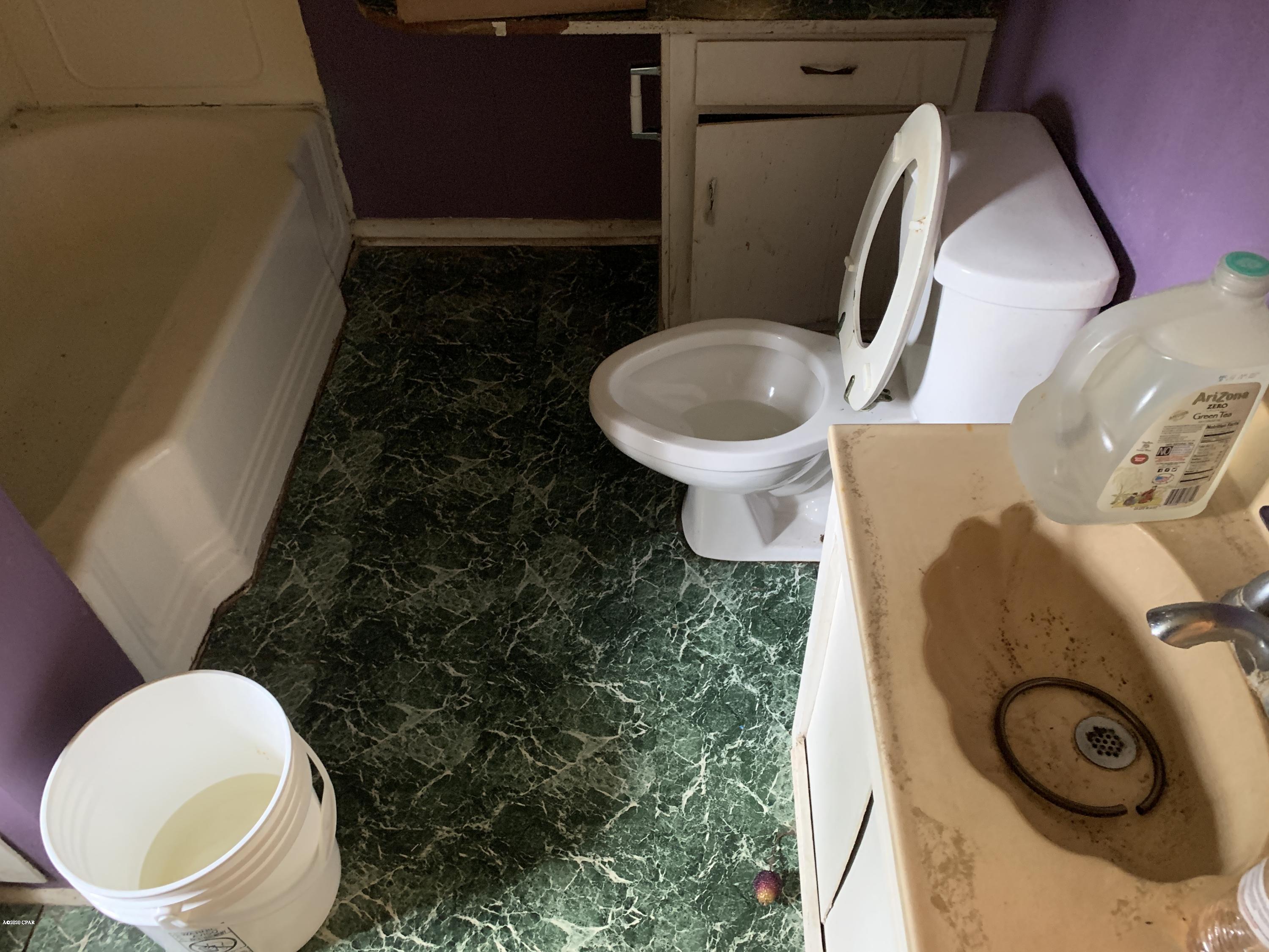 Pretty Bayou Hts 2nd - Residential