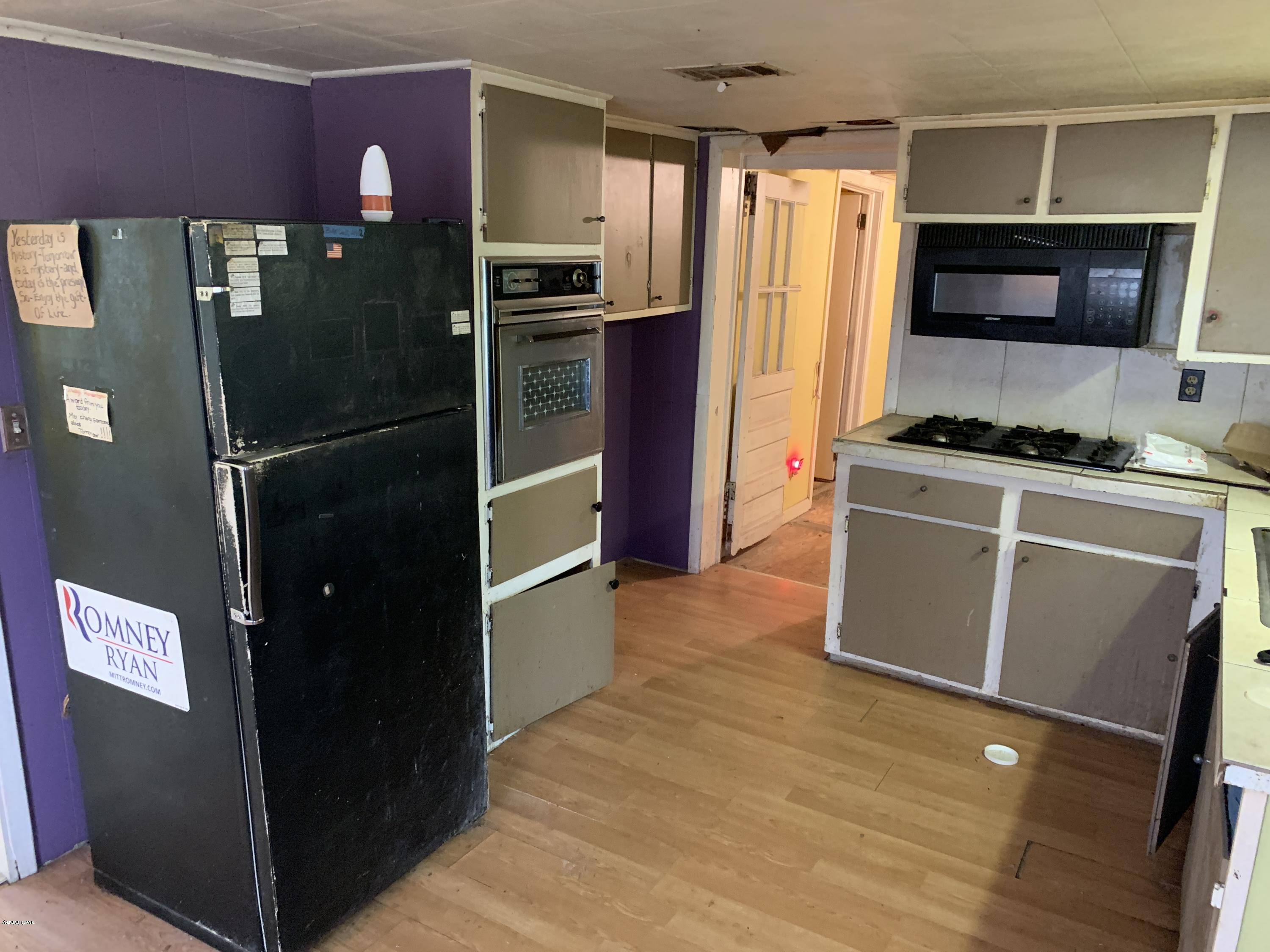 Pretty Bayou Hts 2nd - Residential