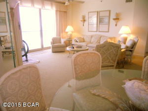 Summerwinds Condo - Residential