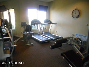 Summerwinds Condo - Residential