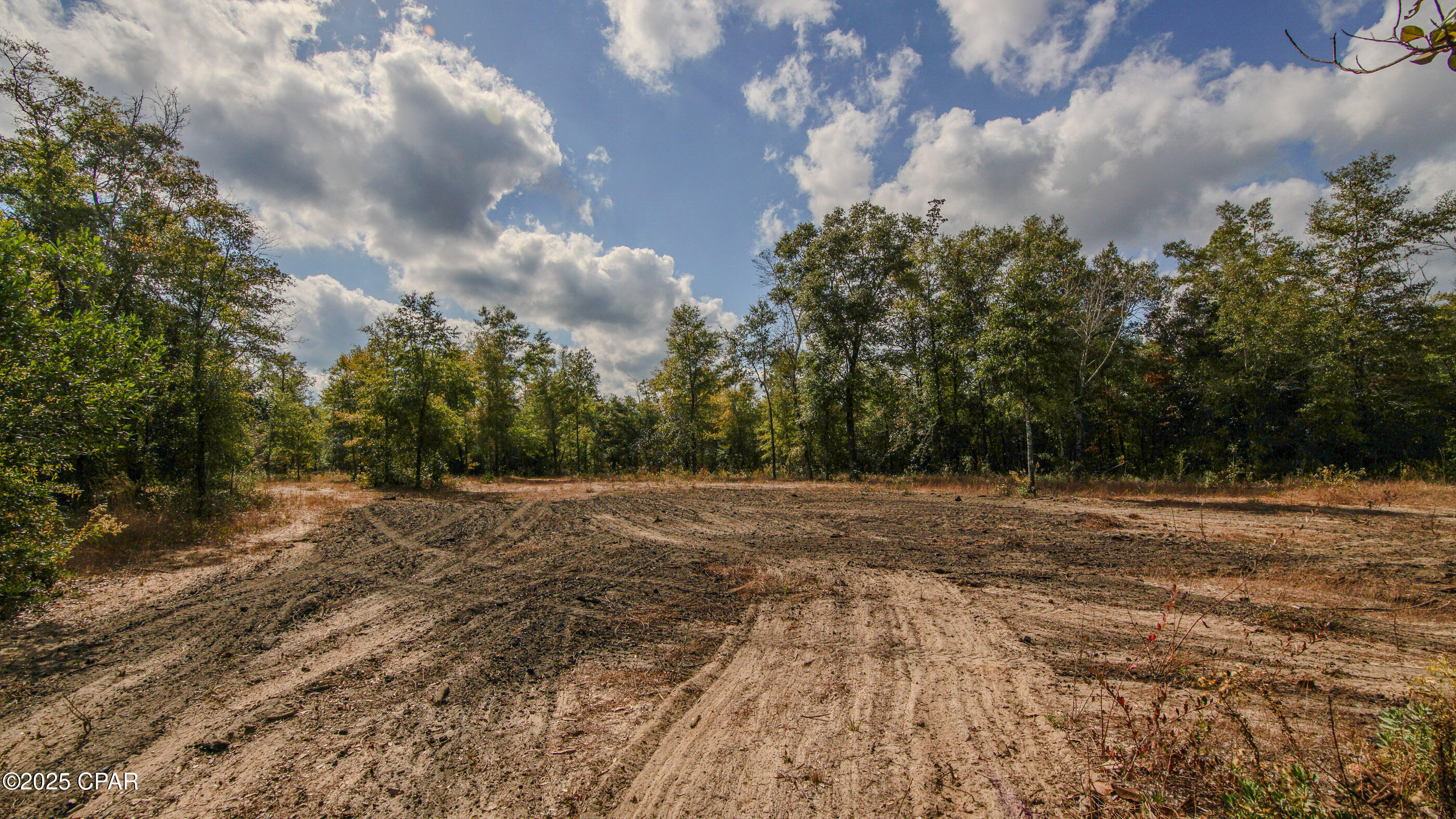 [No Recorded Subdiv] - Land