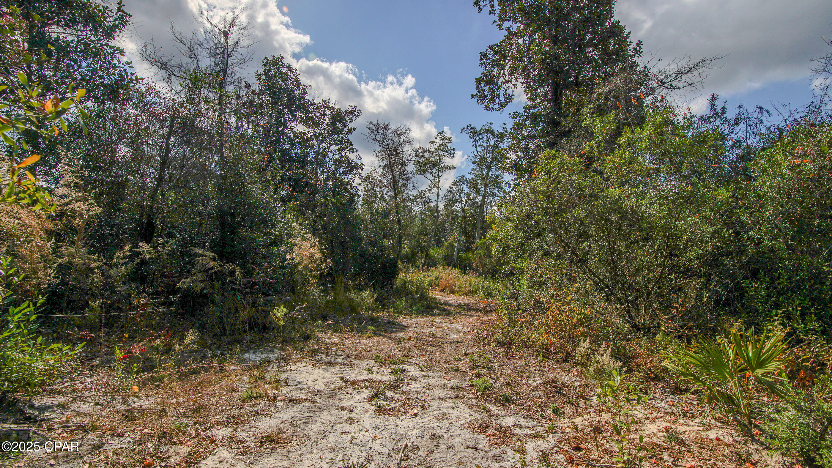 [No Recorded Subdiv] - Land