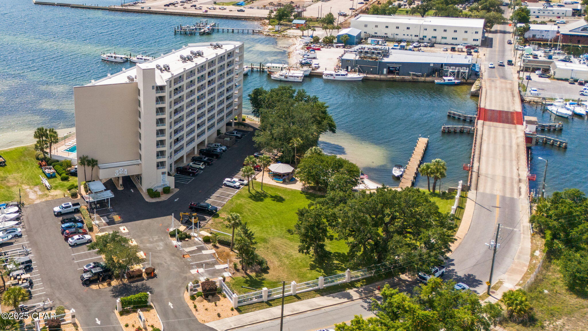 Cove Harbor - Residential