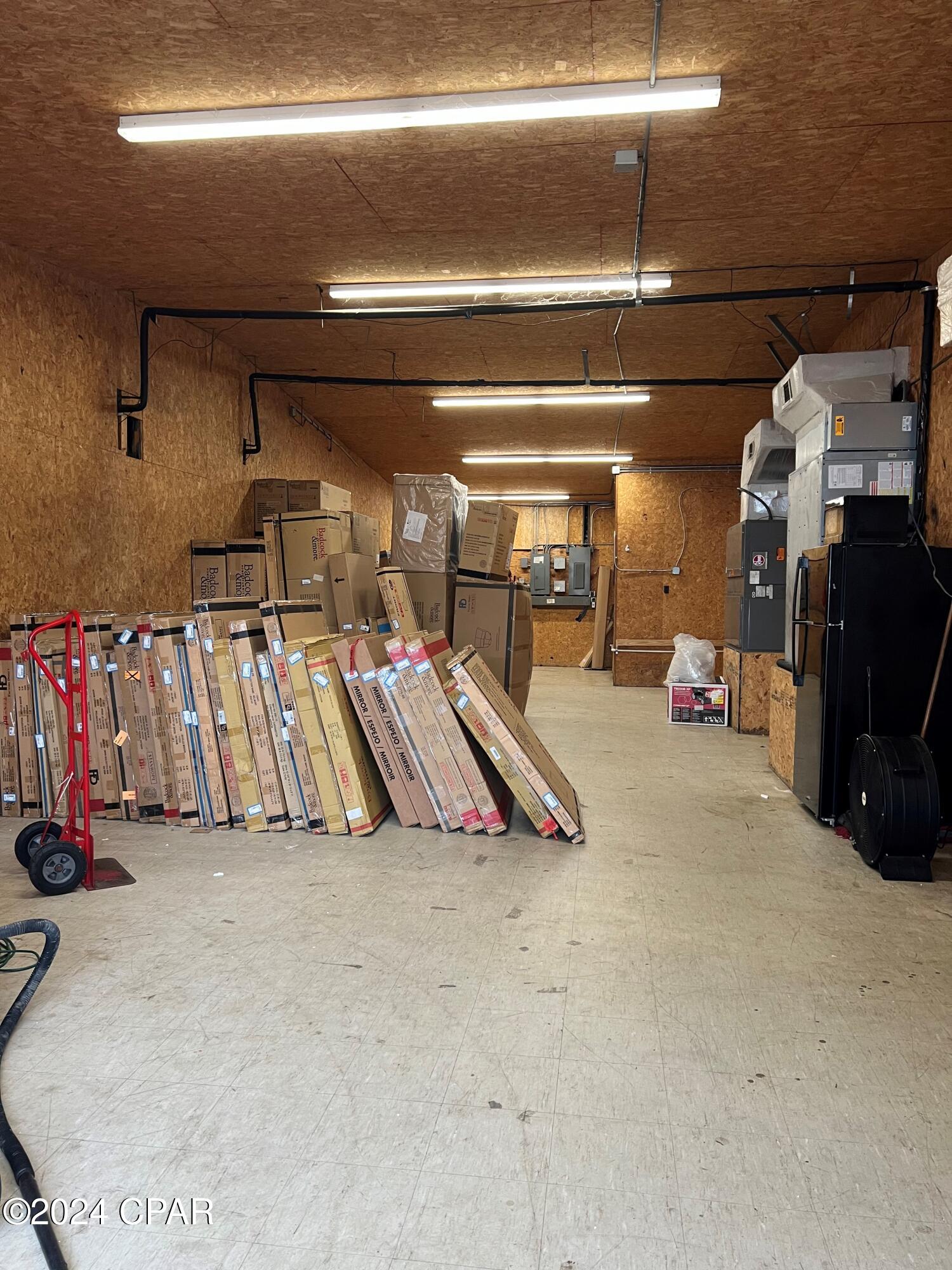 No Named Subdivision - Commercial Lease