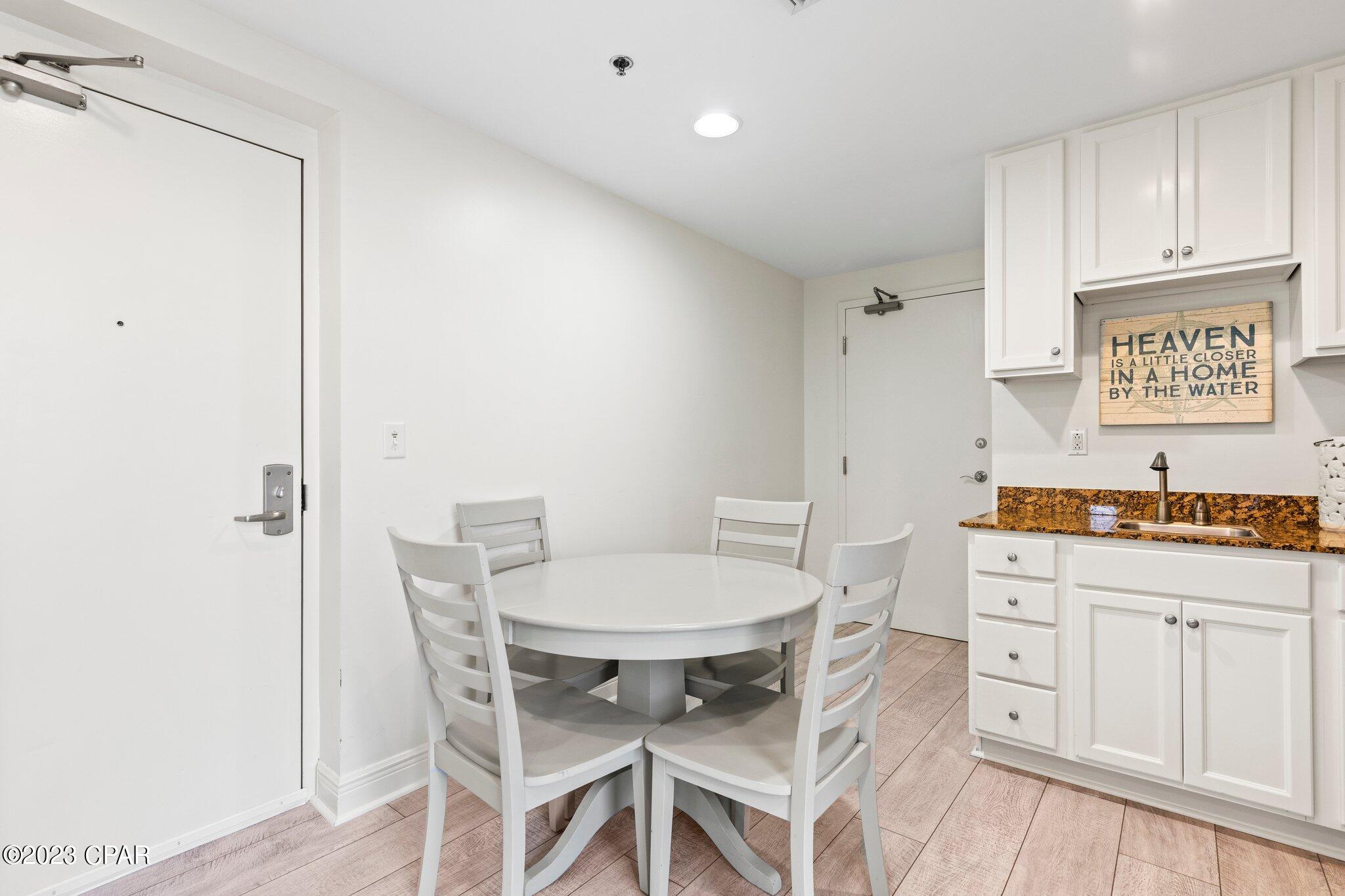 Sterling Breeze - Residential