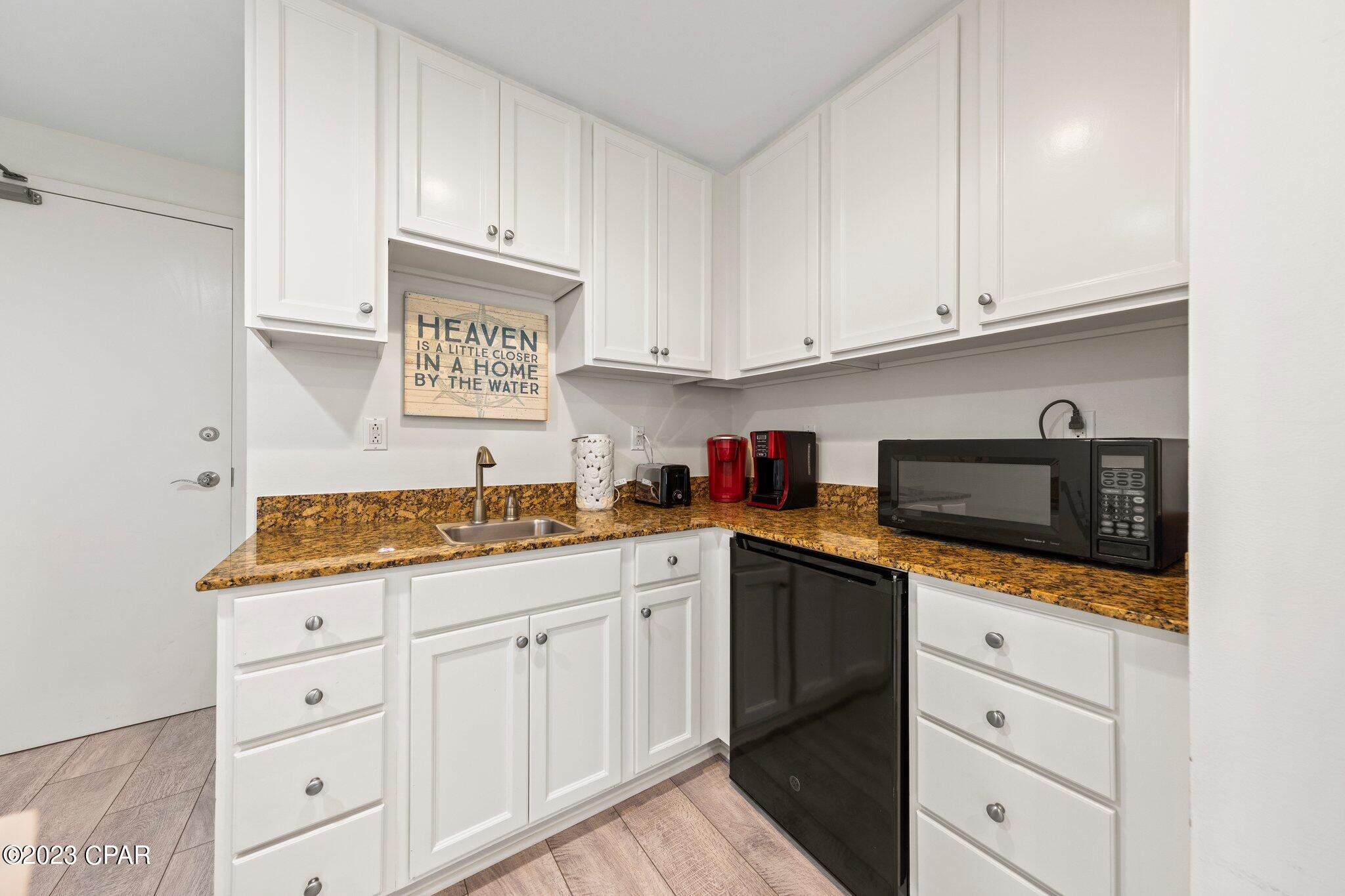 Sterling Breeze - Residential