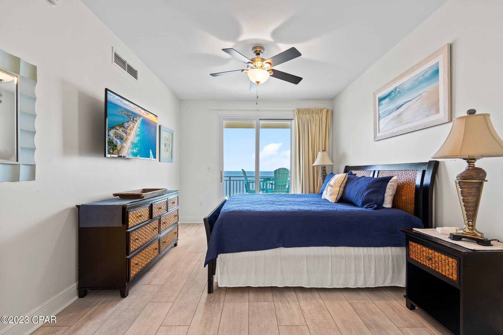 Sterling Breeze - Residential