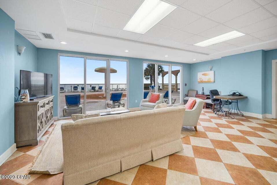 Sunrise Beach - Residential