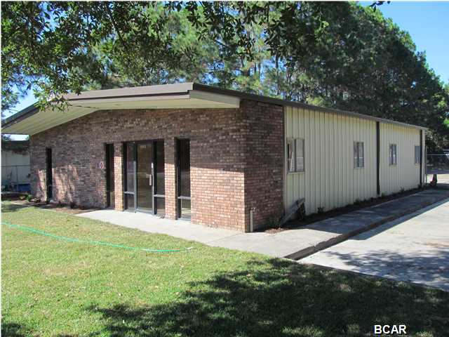 No Named Subdivision - Commercial Lease