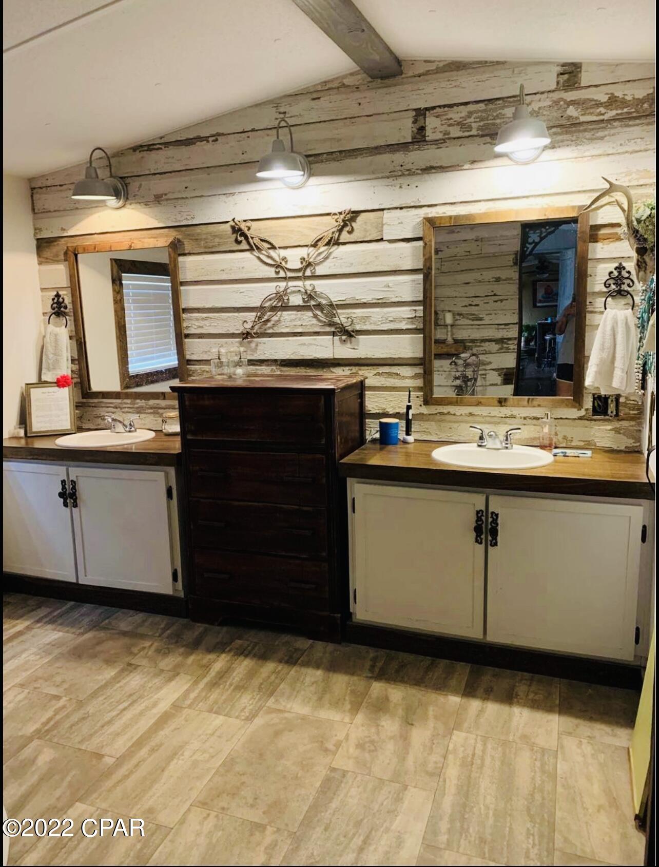 Bonifay - Residential