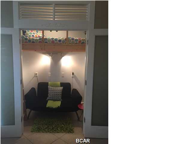 Riviera Beach 1st Add - Residential