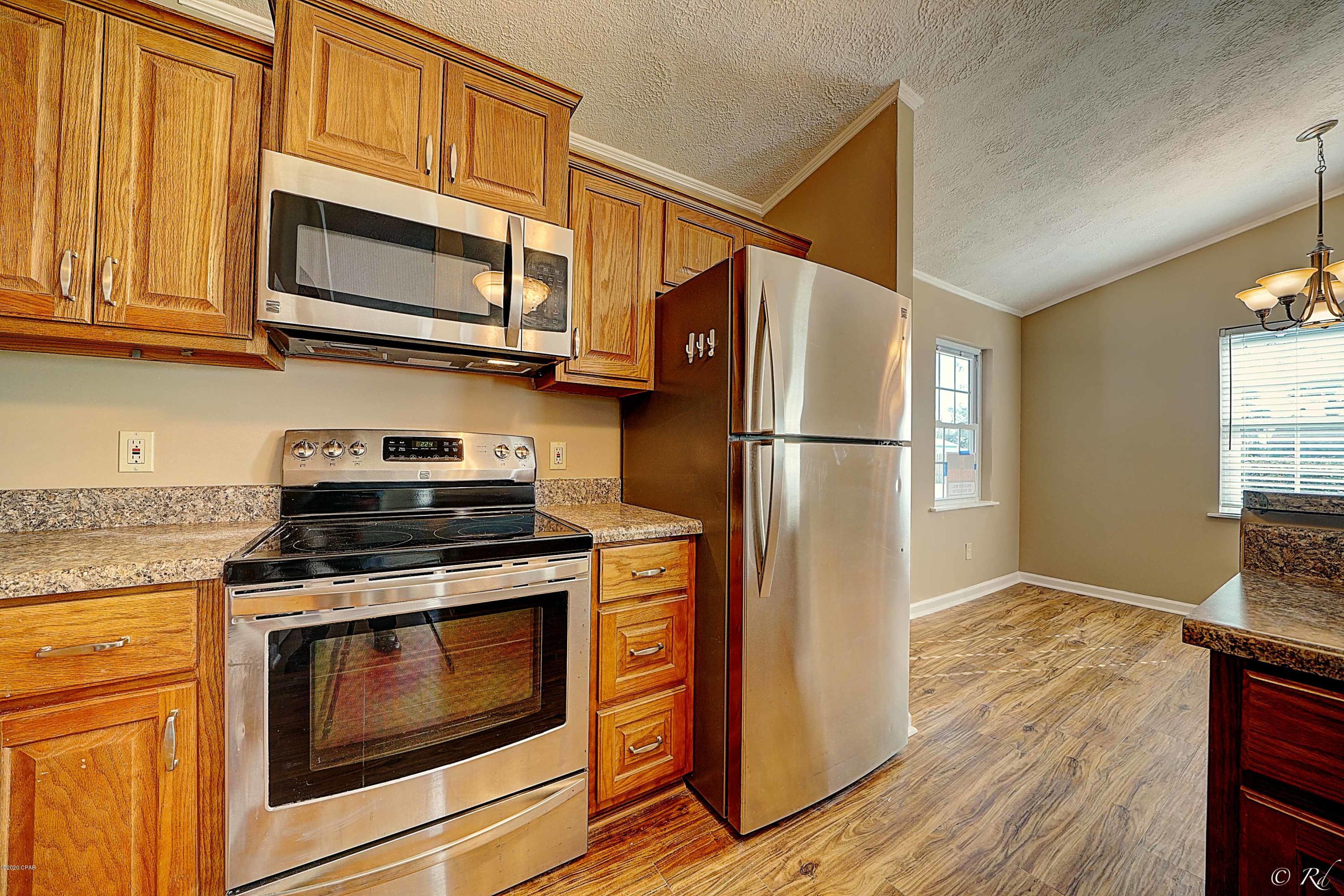 [No Recorded Subdiv] - Residential Lease