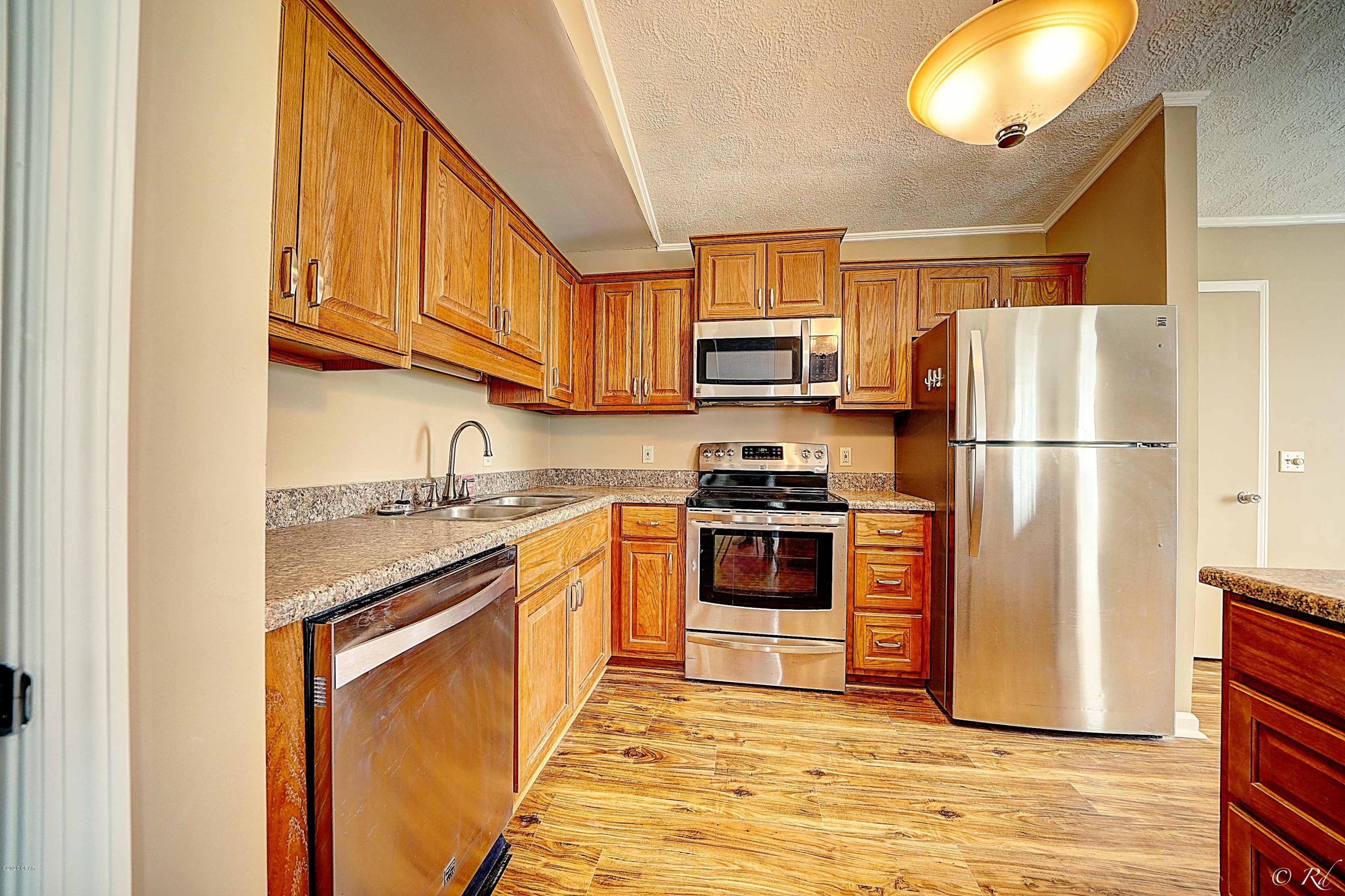 [No Recorded Subdiv] - Residential Lease