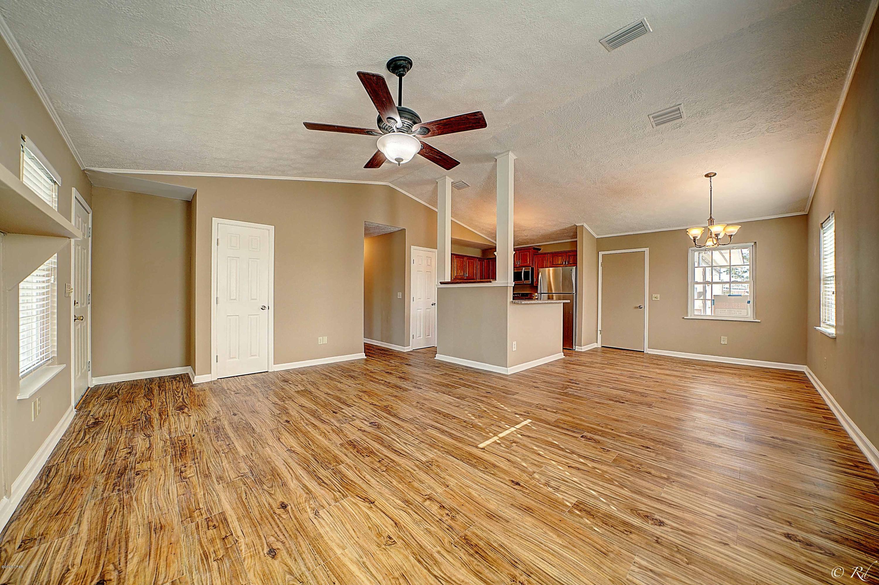 [No Recorded Subdiv] - Residential Lease