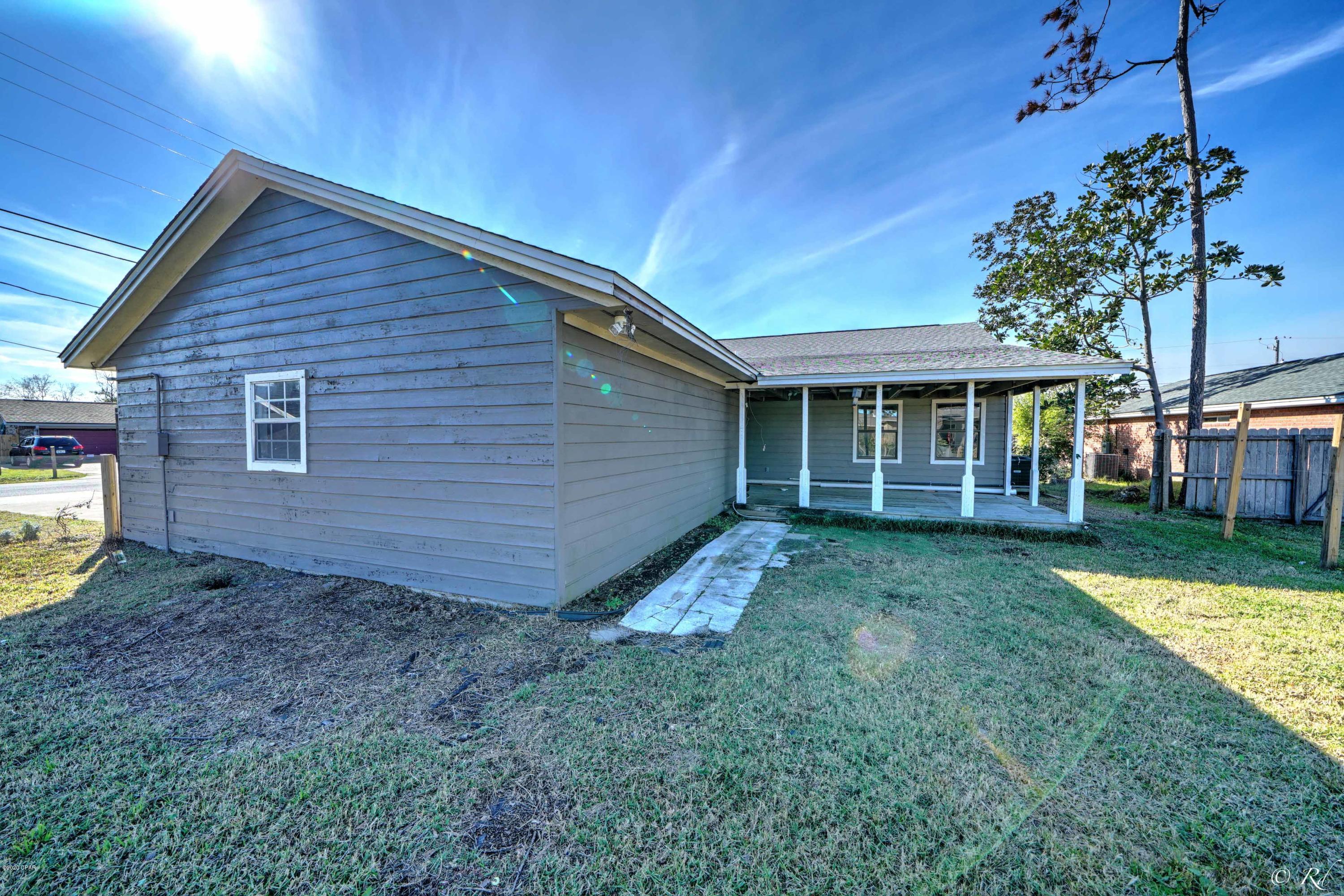 [No Recorded Subdiv] - Residential Lease