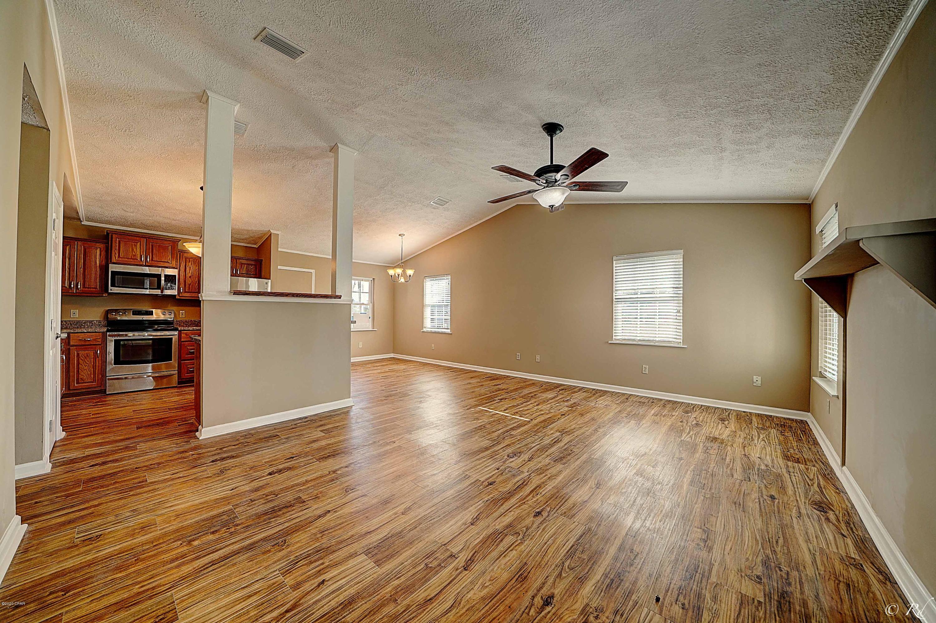 [No Recorded Subdiv] - Residential Lease