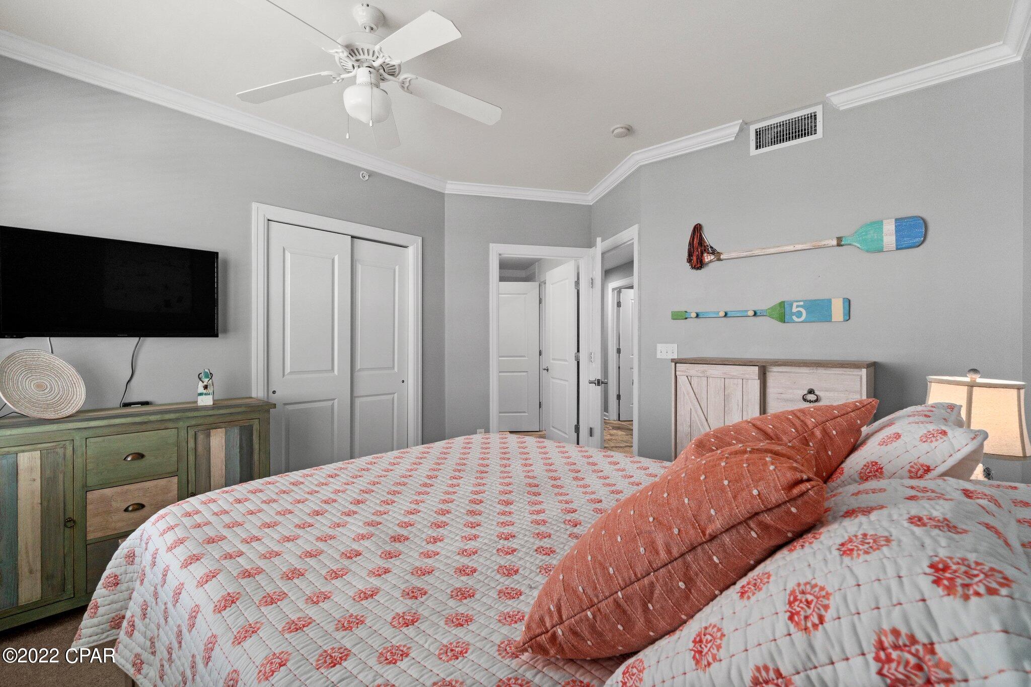 En Soleil Condo - Residential