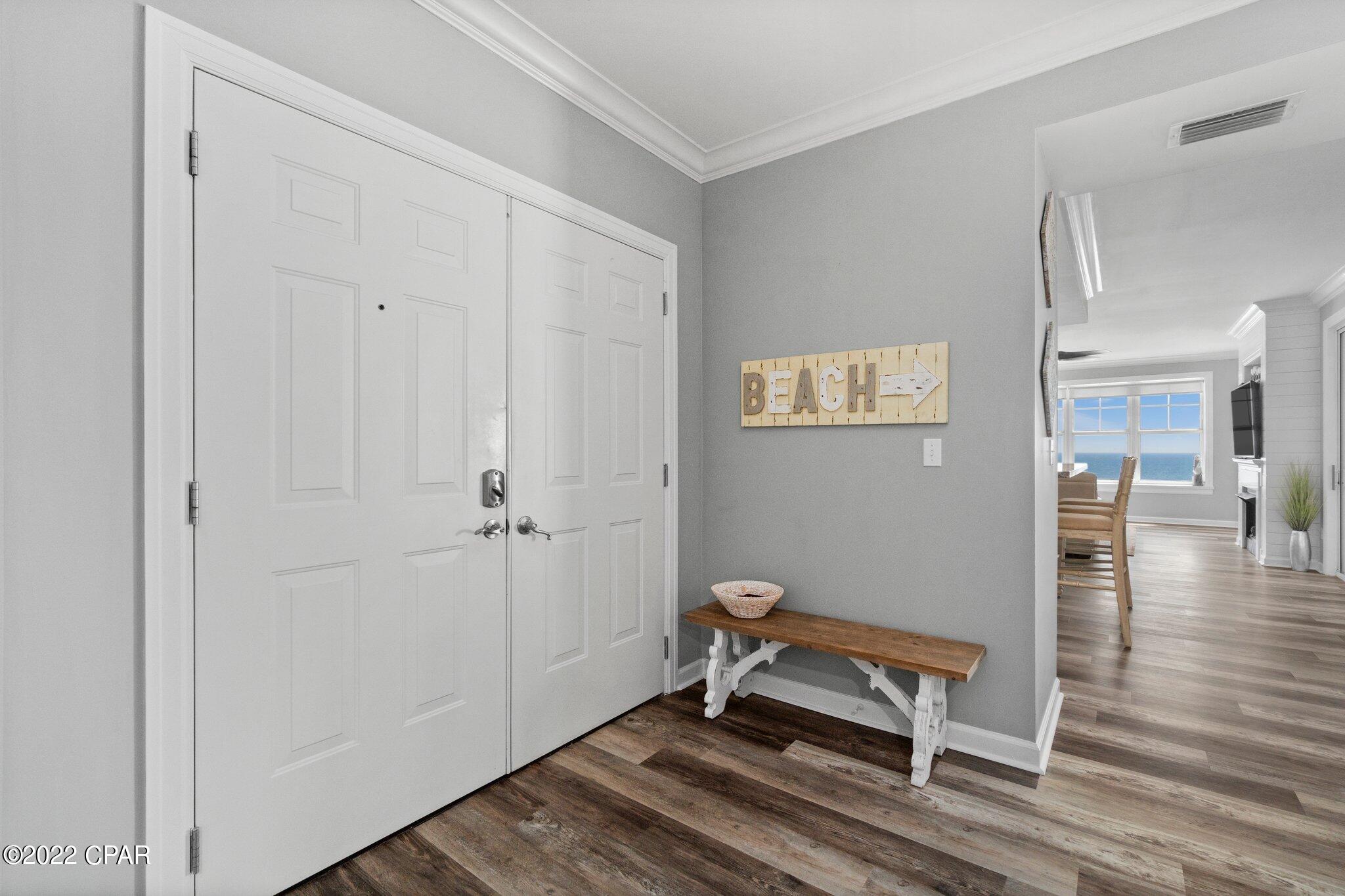 En Soleil Condo - Residential