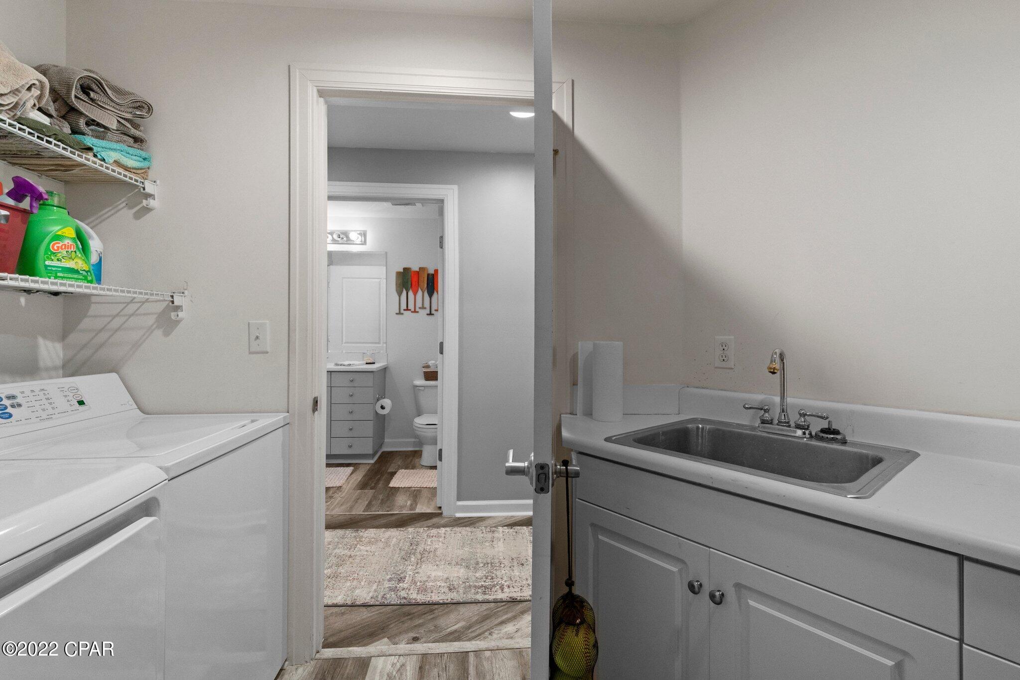 En Soleil Condo - Residential