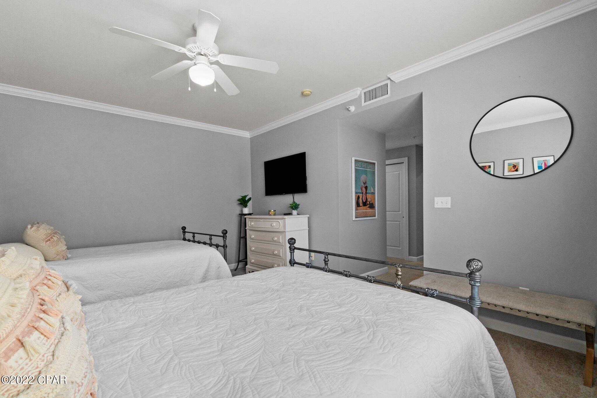 En Soleil Condo - Residential