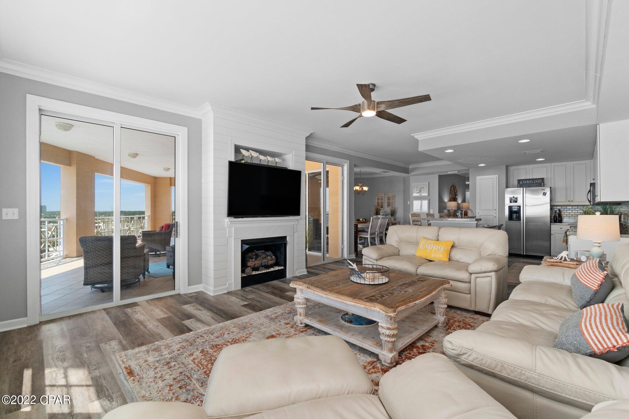 En Soleil Condo - Residential