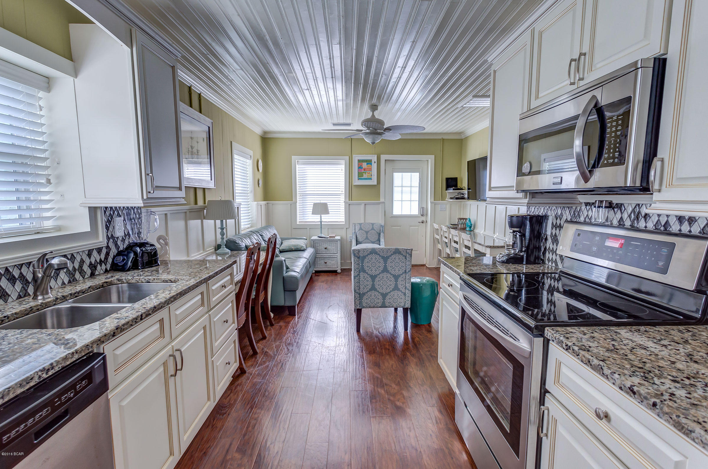 Laguna Beach Estates 2nd Add - Residential