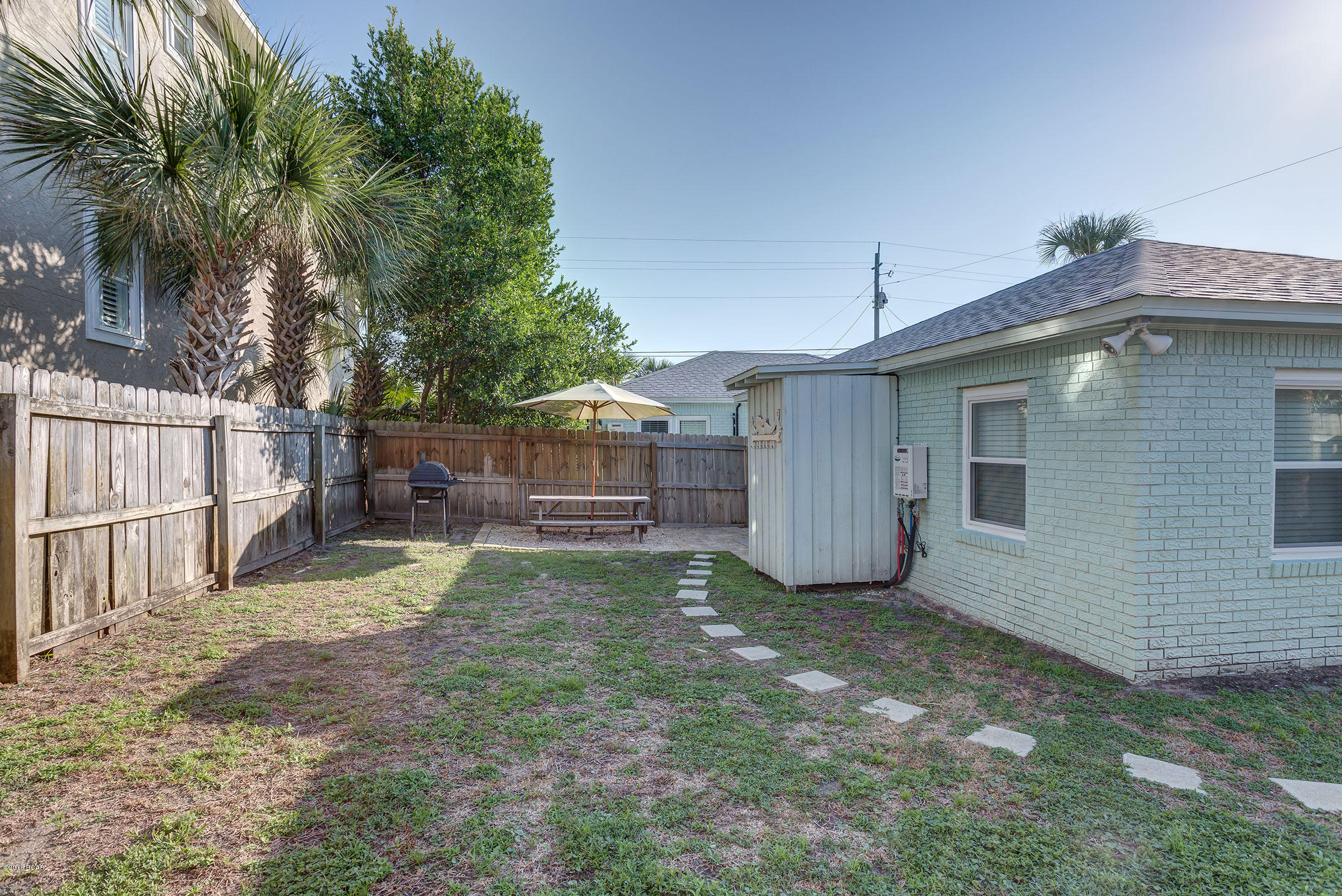 Laguna Beach Estates 2nd Add - Residential