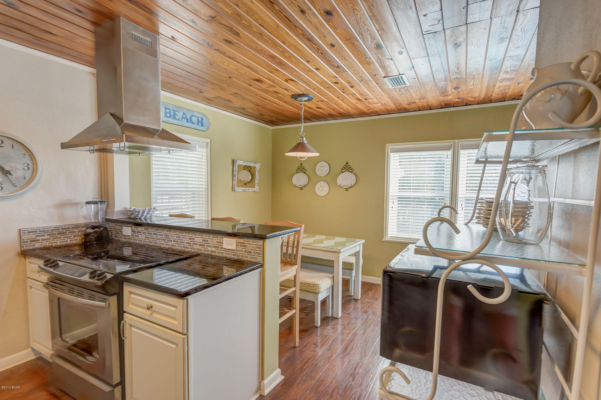 Laguna Beach Estates 2nd Add - Residential