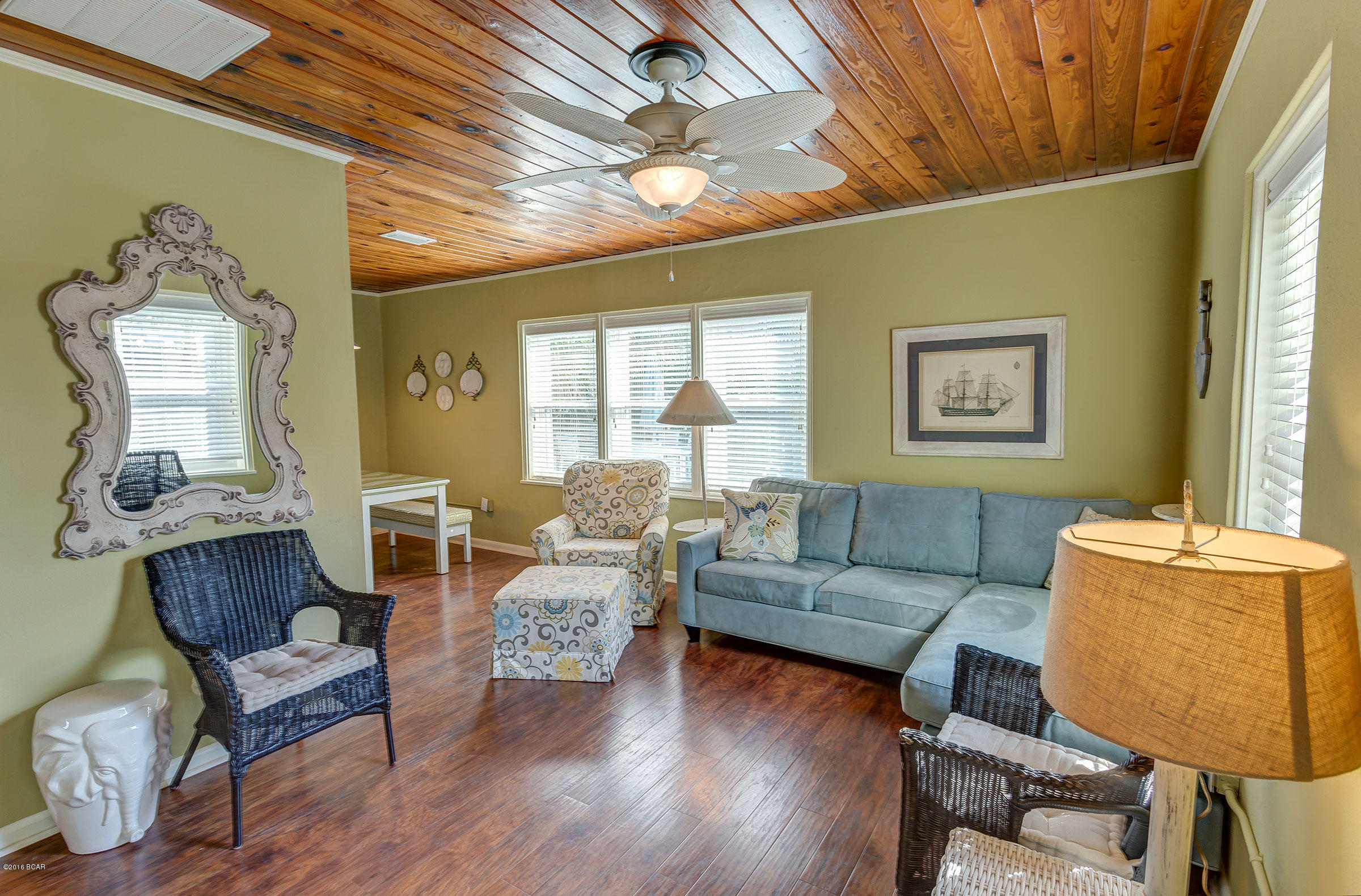 Laguna Beach Estates 2nd Add - Residential