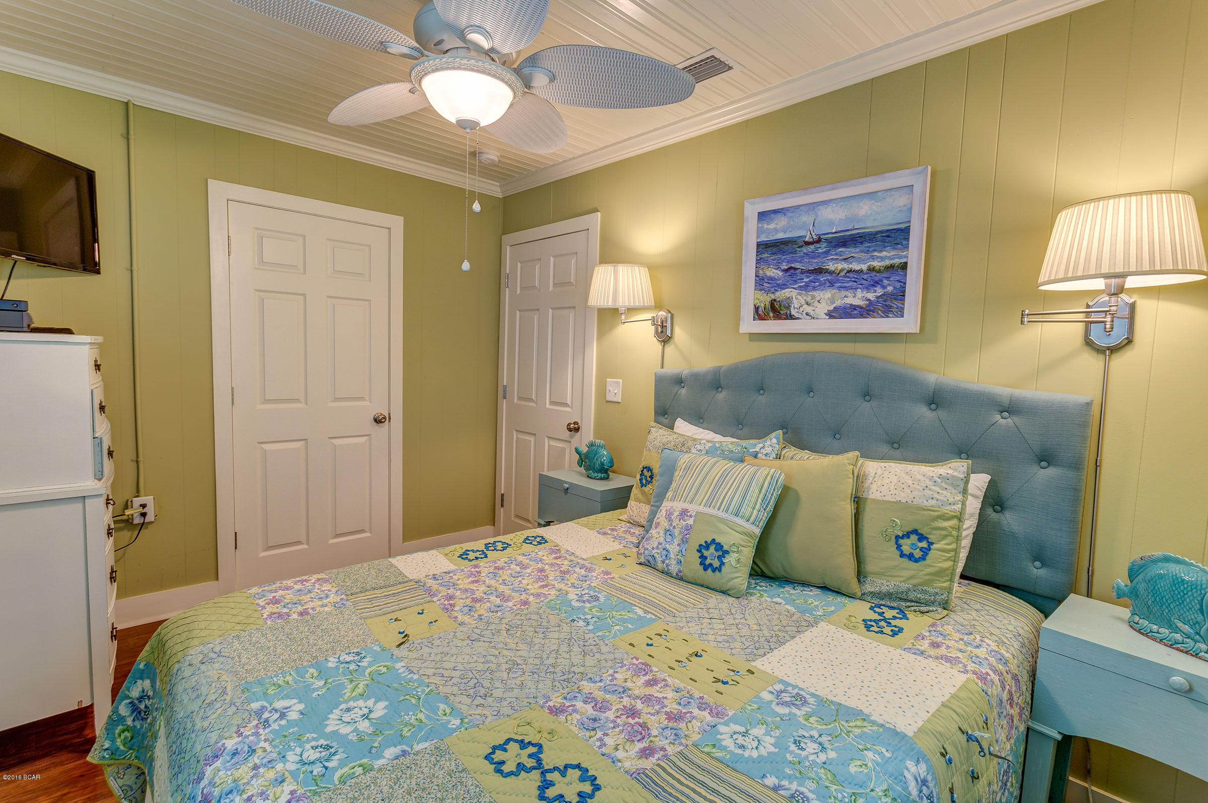 Laguna Beach Estates 2nd Add - Residential