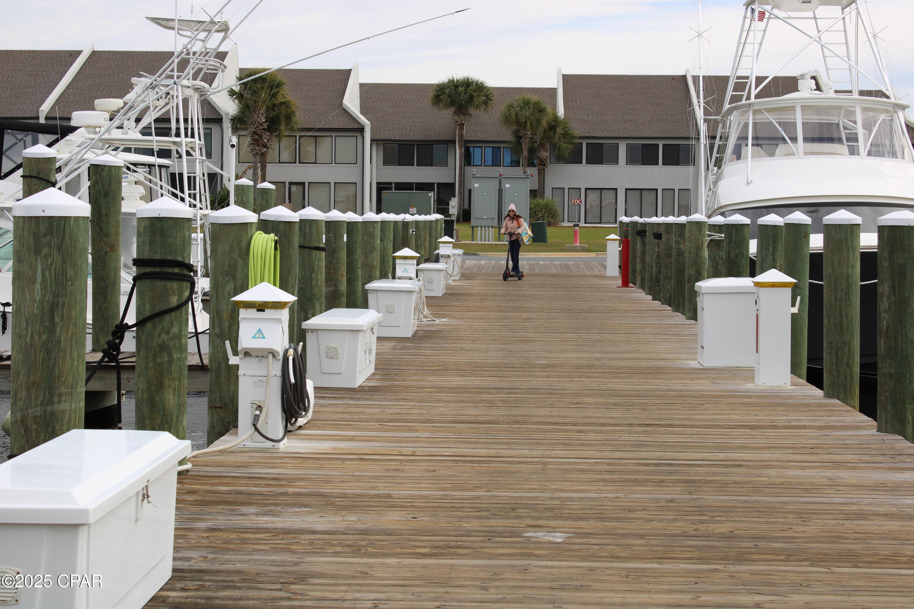 Bay Point Harbour Villas - Residential