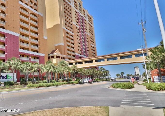 Calypso Towers III - Residential