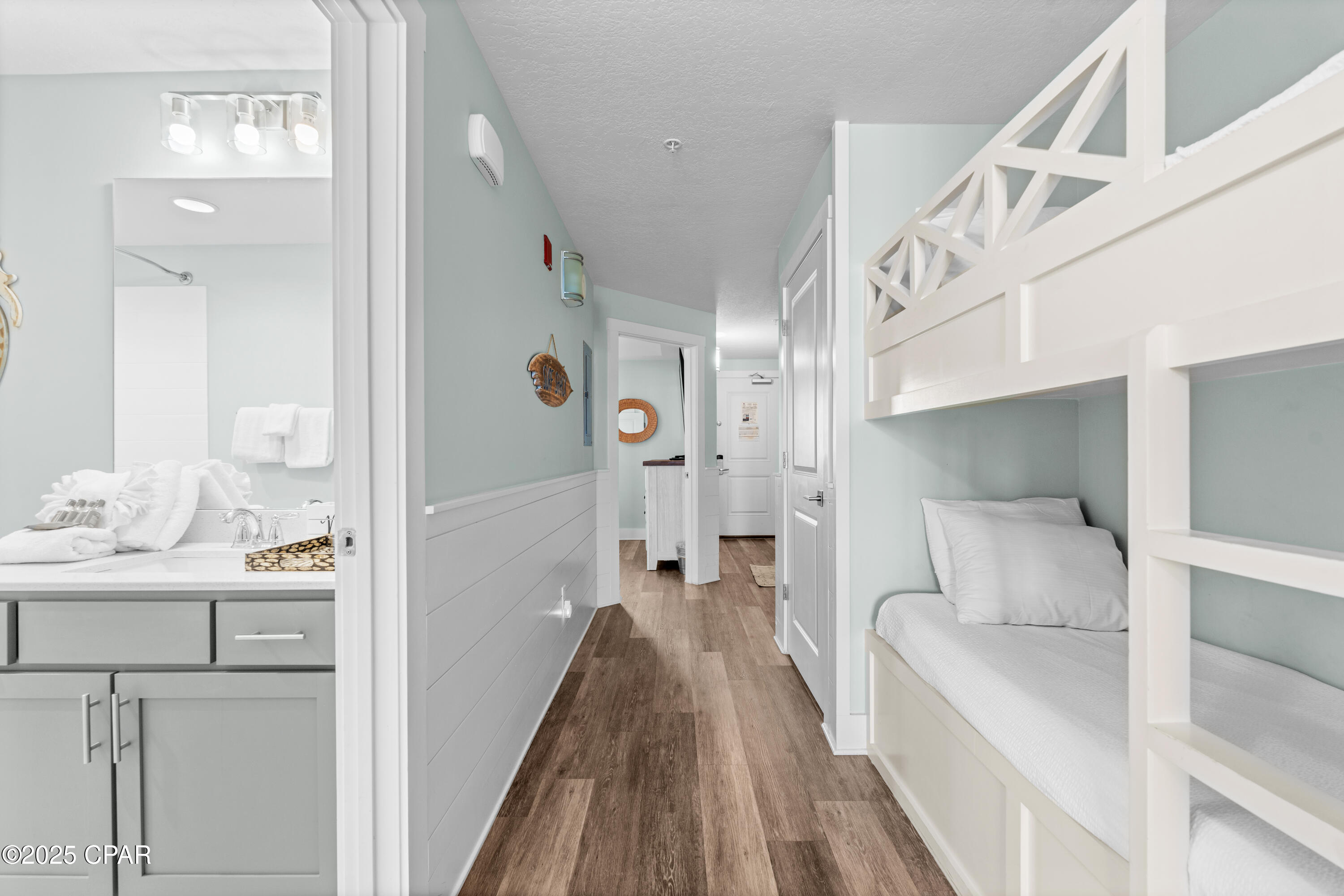 Calypso Towers III - Residential