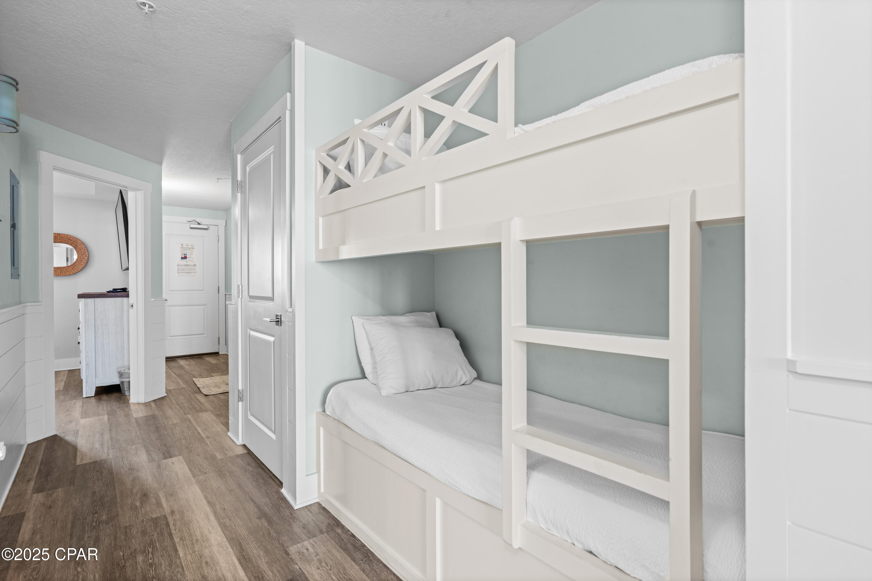 Calypso Towers III - Residential