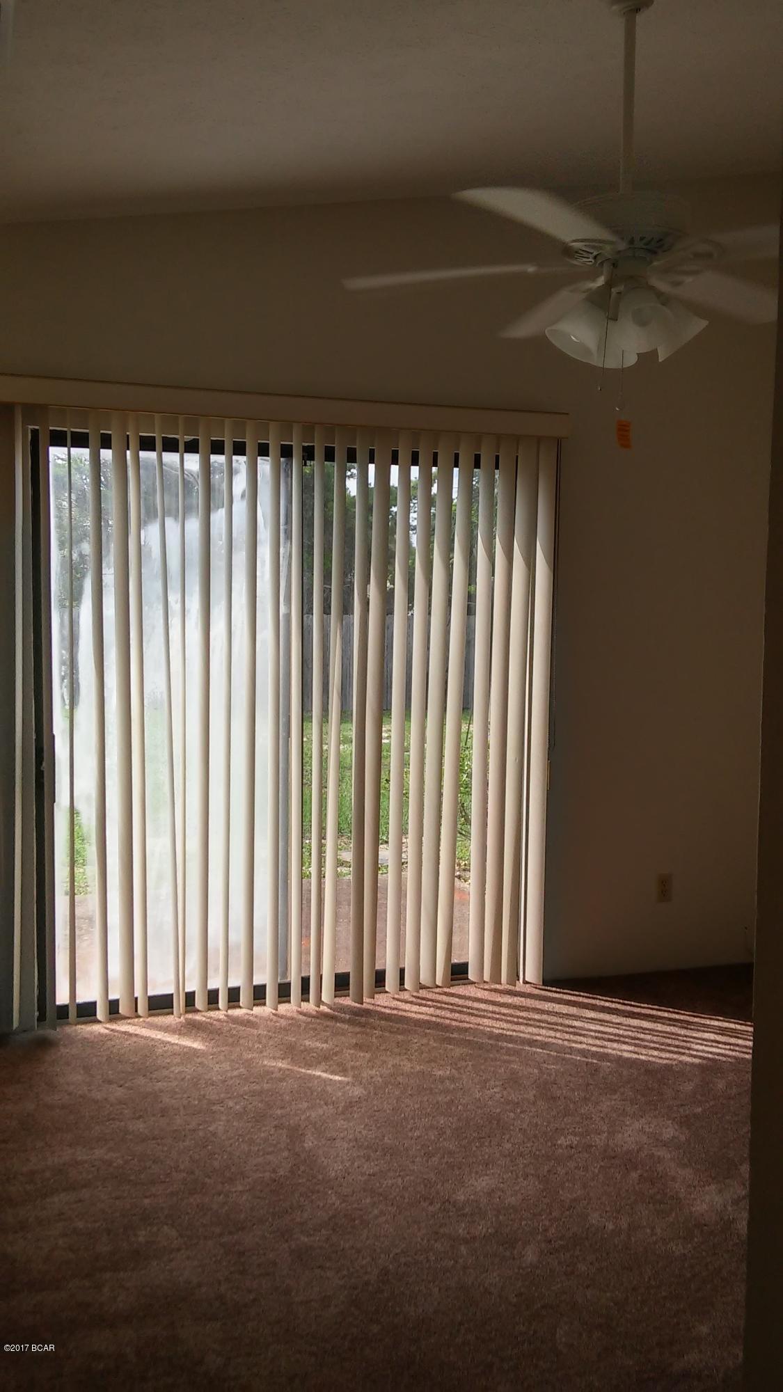 [No Recorded Subdiv] - Residential Lease