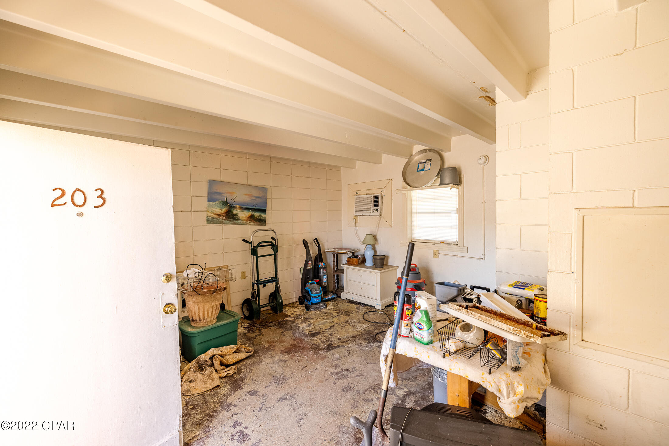 Long Beach - Commercial Sale