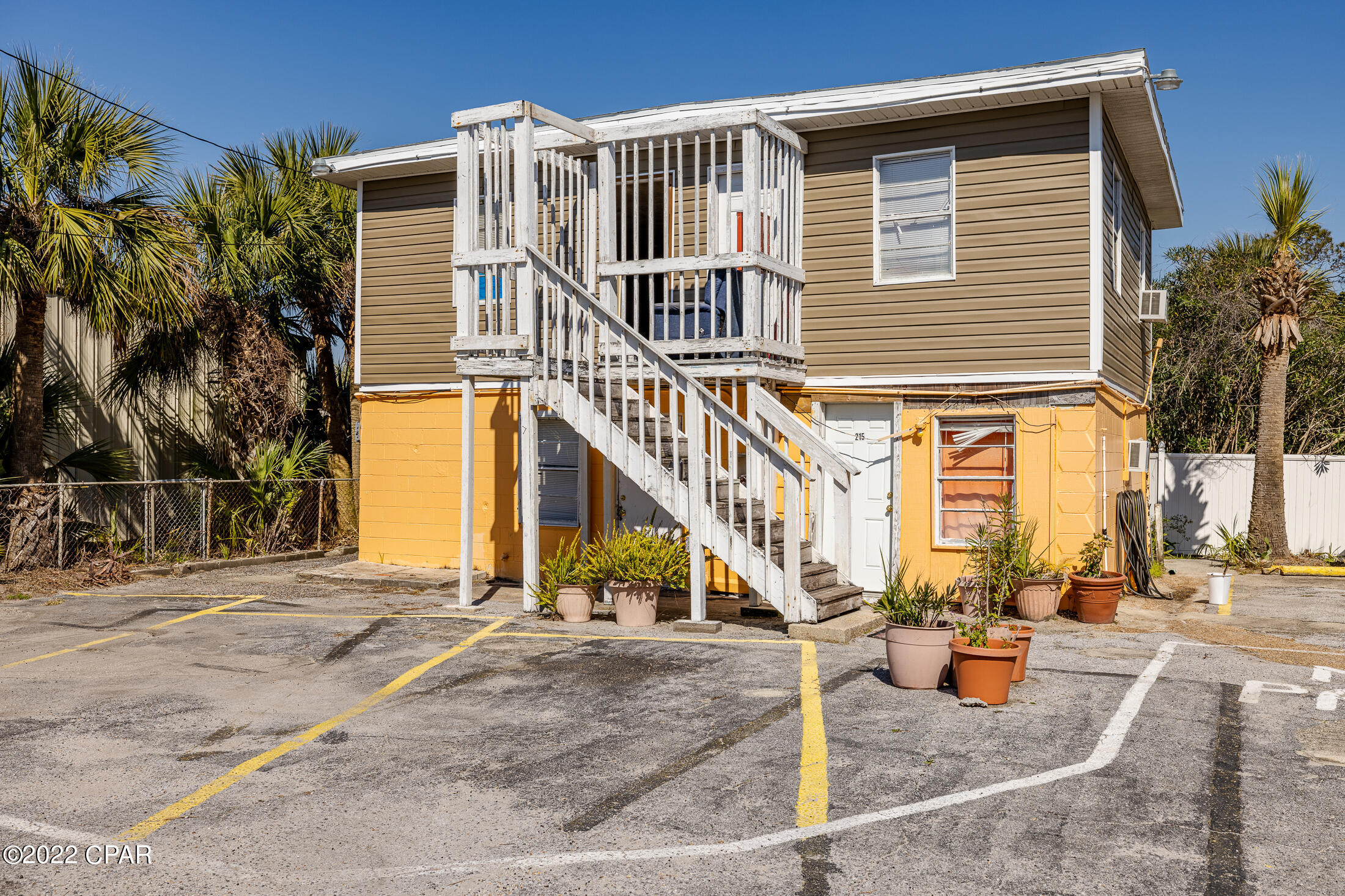 Long Beach - Commercial Sale