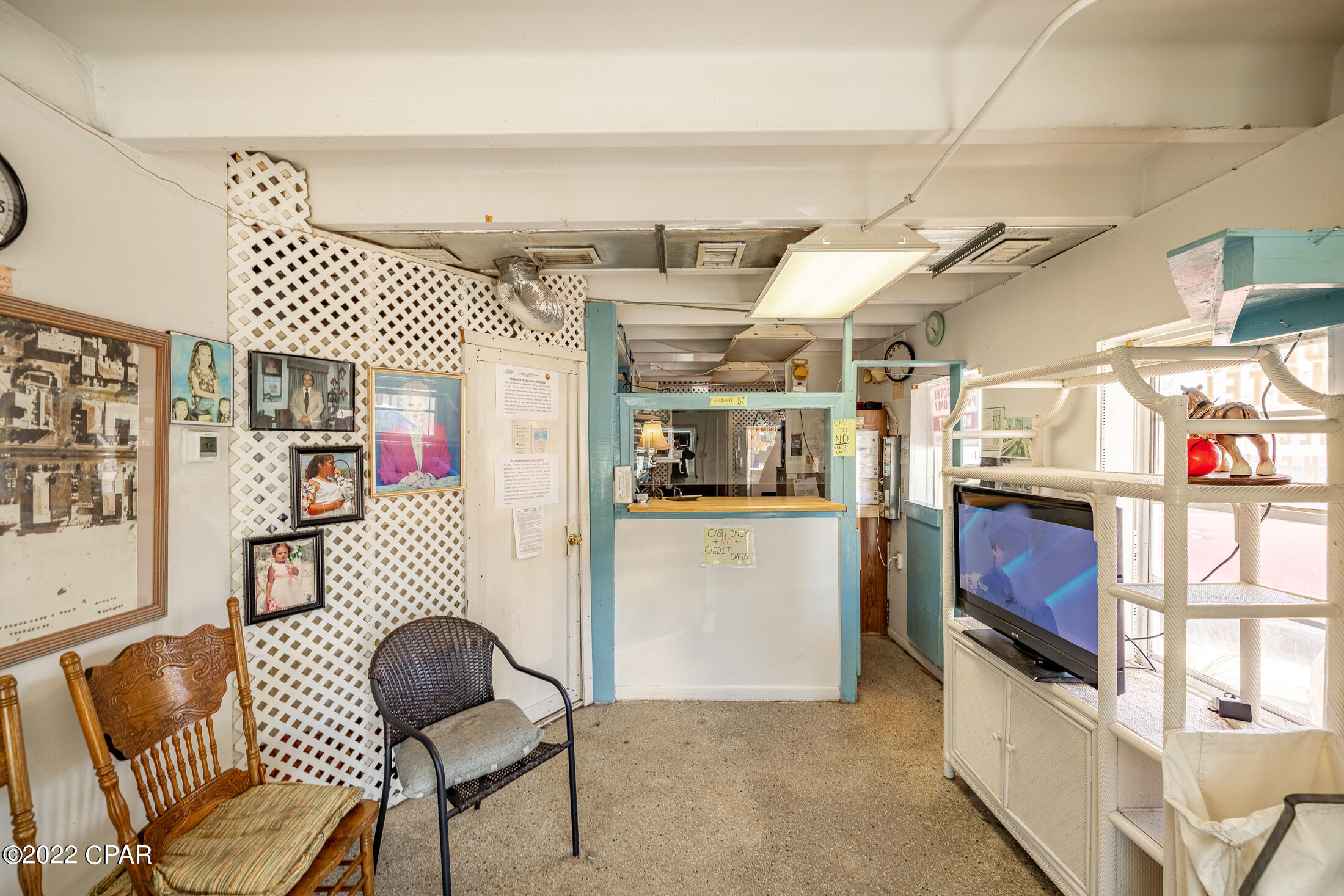 Long Beach - Commercial Sale