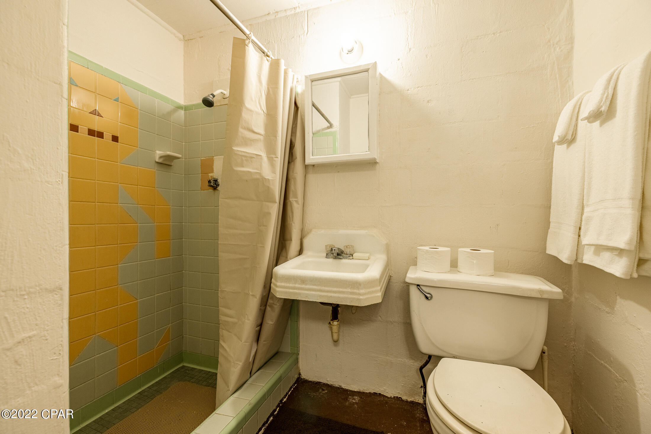 Long Beach - Commercial Sale