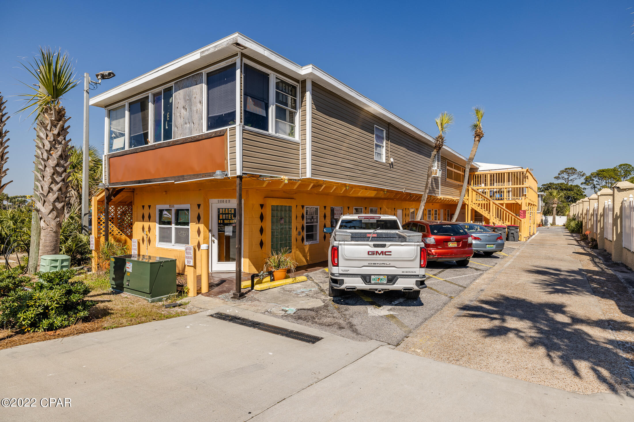 Long Beach - Commercial Sale