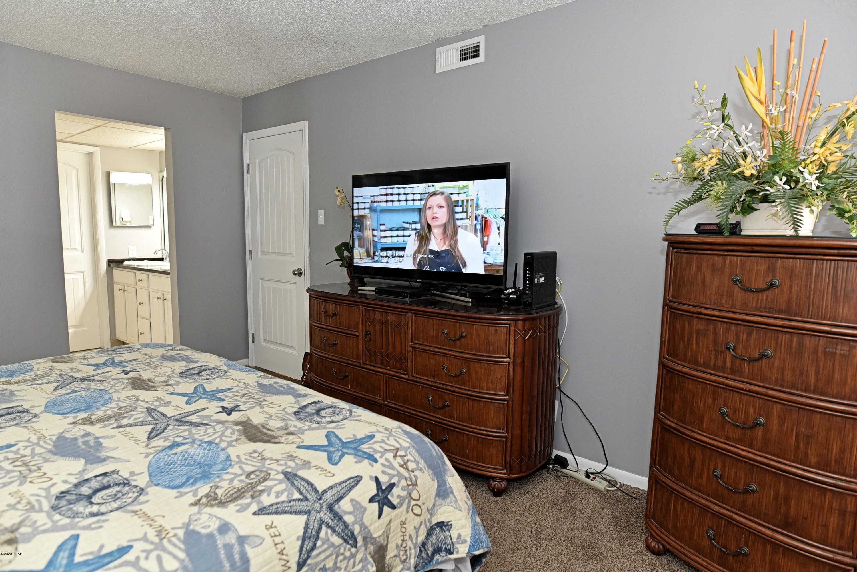 Leeward/Windward Condo - Residential