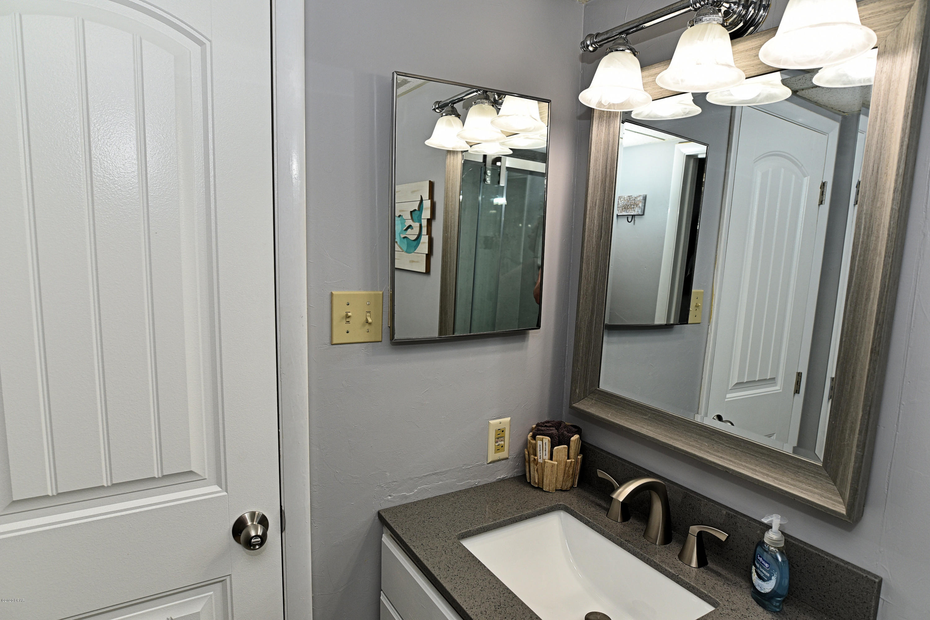 Leeward/Windward Condo - Residential